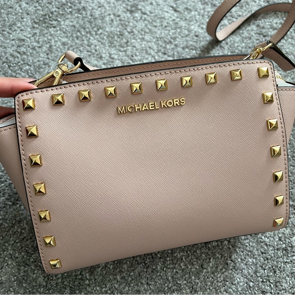 Michael Kors selma medium stud crossbody NWT pink - Picture 2 of 10